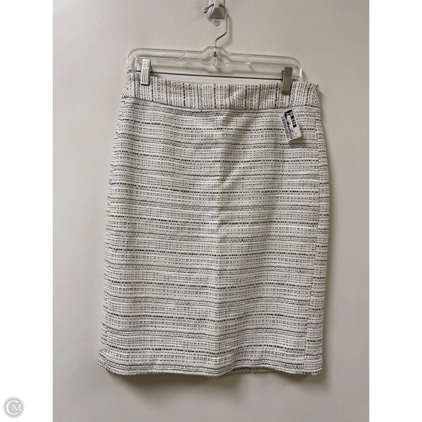 Skirt Midi By Banana Republic In Black & White, Size: 6