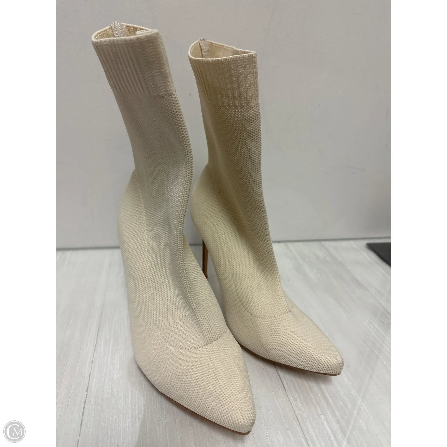 Boots Ankle Heels By Clothes Mentor In Cream, Size: 7.5