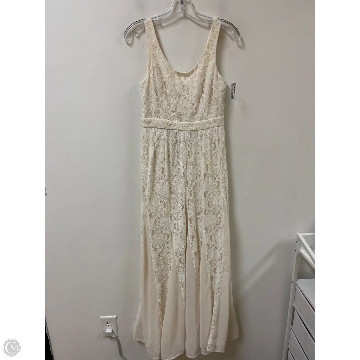 Dress Casual Maxi By Clothes Mentor In Cream, Size: S