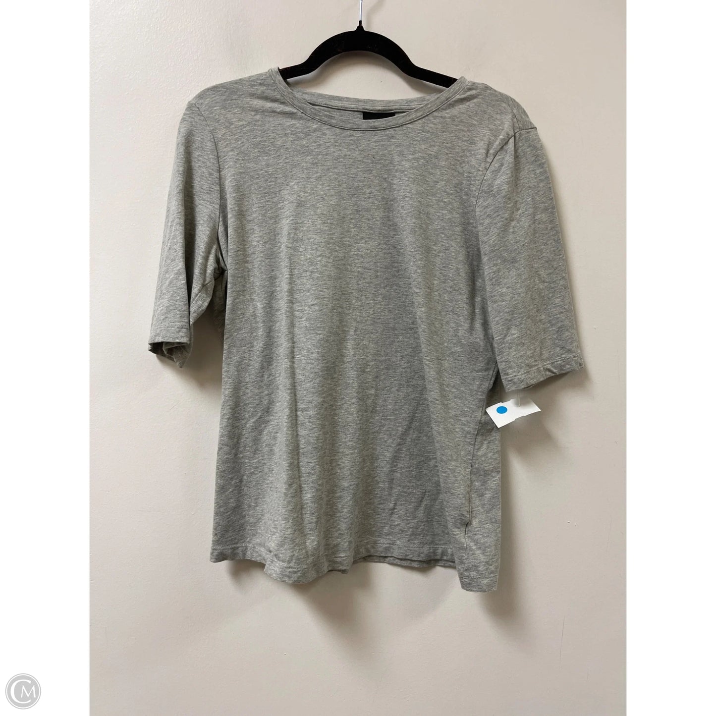 Top Short Sleeve By Who What Wear In Grey, Size: L