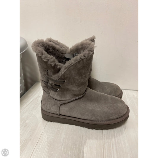Boots Designer By Ugg In Grey, Size: 9