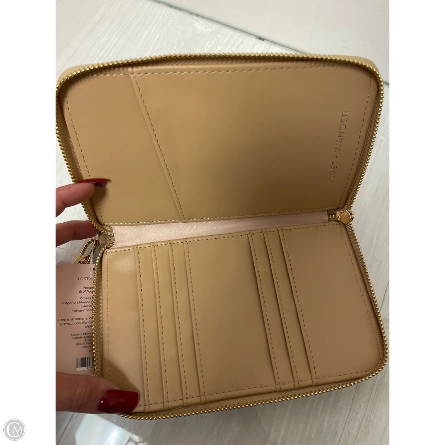 Wallet By Clothes Mentor, Size: Large