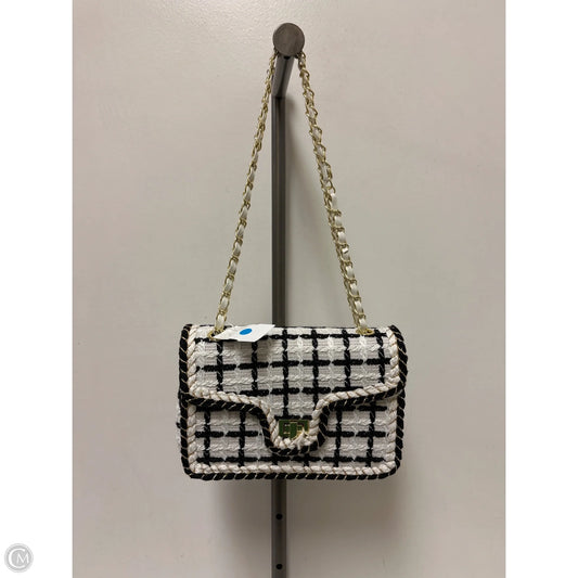 Crossbody By Clothes Mentor, Size: Medium