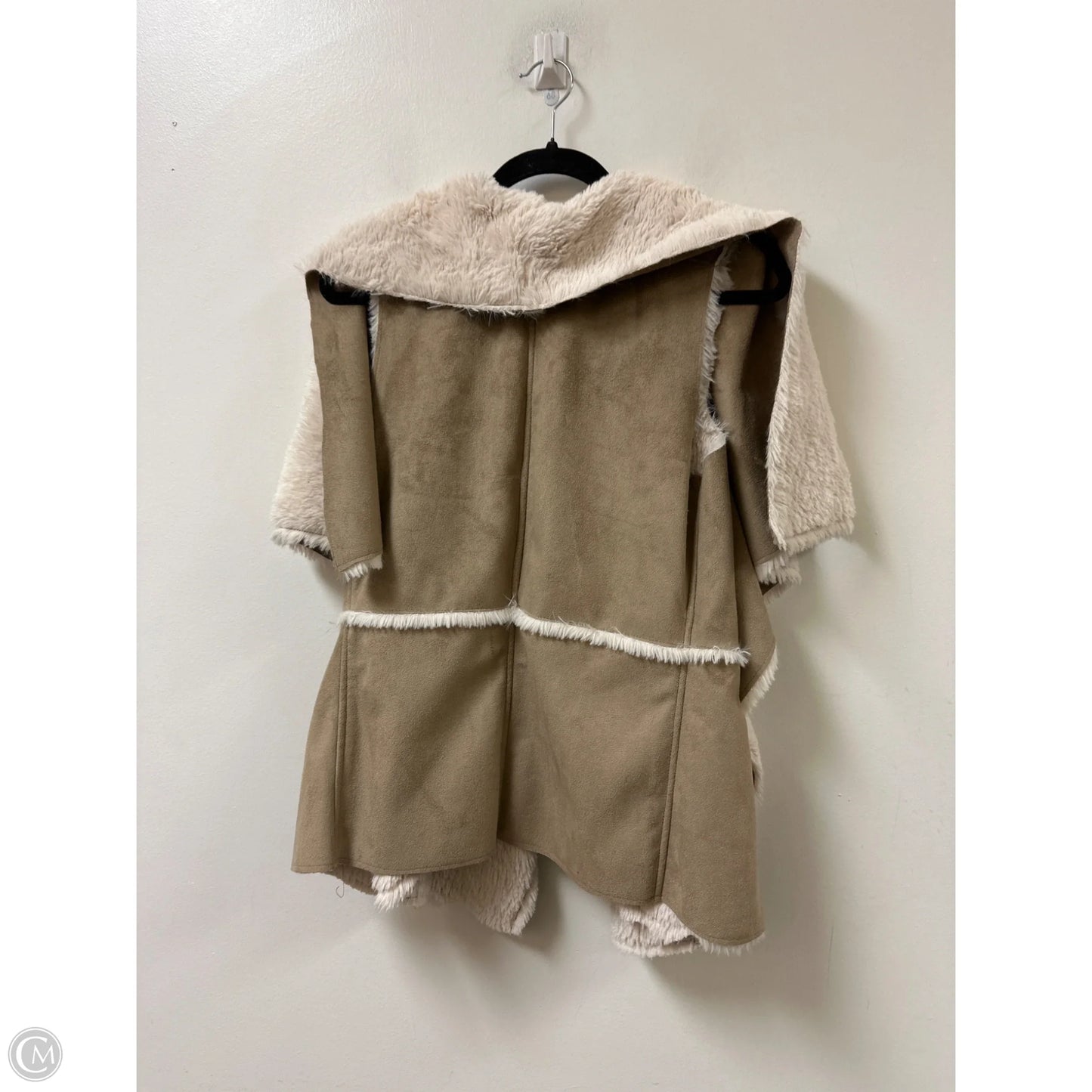 Vest Faux Fur & Sherpa By Quinn In Cream, Size: M