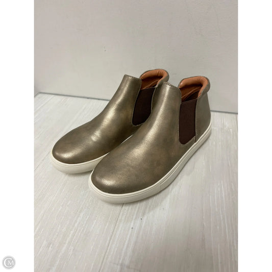 Shoes Flats By Matisse In Gold, Size: 8