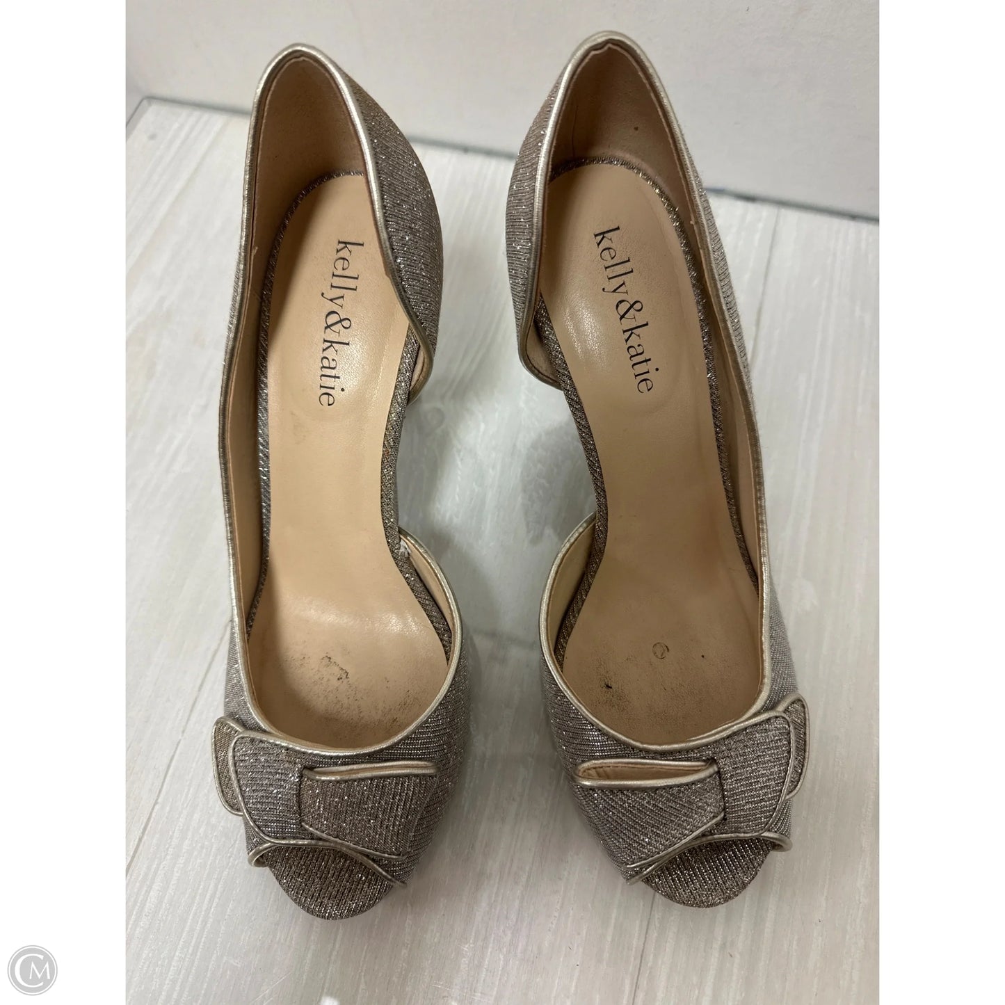 Shoes Heels Stiletto By Kelly And Katie In Gold, Size: 7