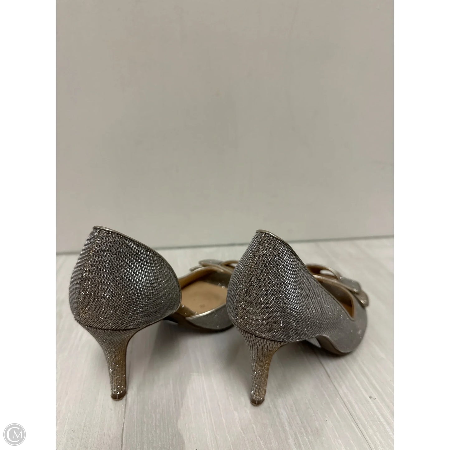 Shoes Heels Stiletto By Kelly And Katie In Gold, Size: 7