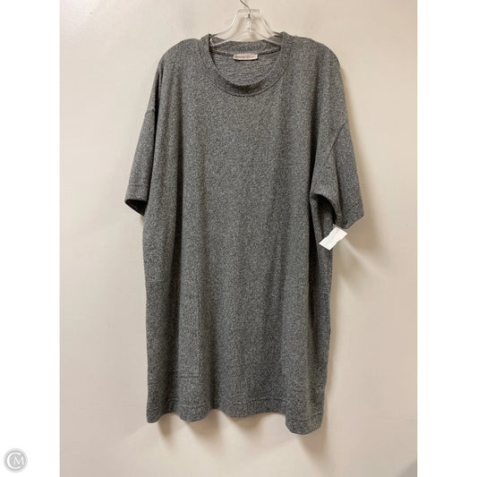 Dress Casual Short By Zenana In Grey, Size: L