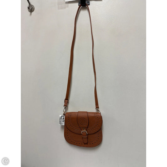 Crossbody By Clothes Mentor, Size: Medium