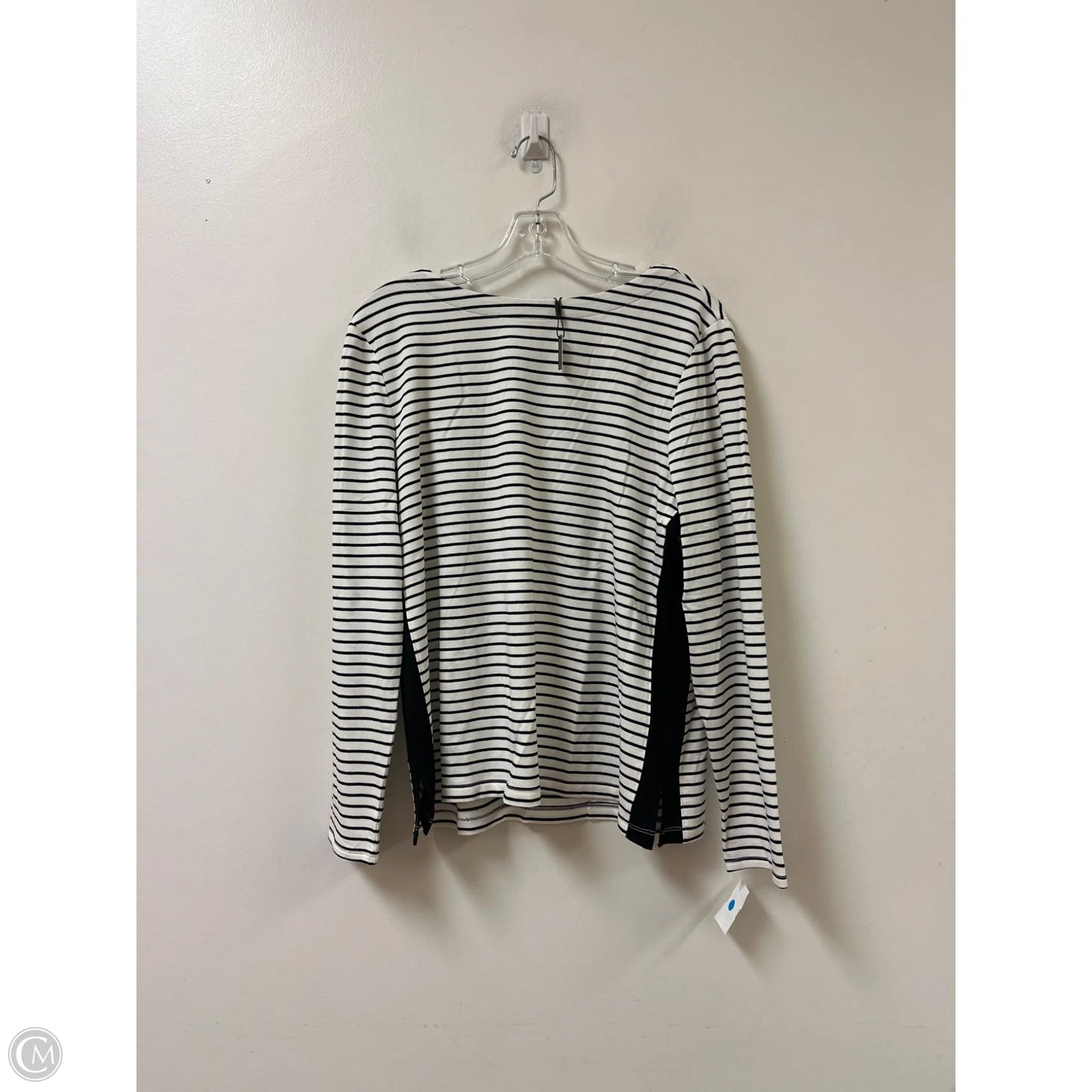 Top Long Sleeve By Chicos In Black & White, Size: L