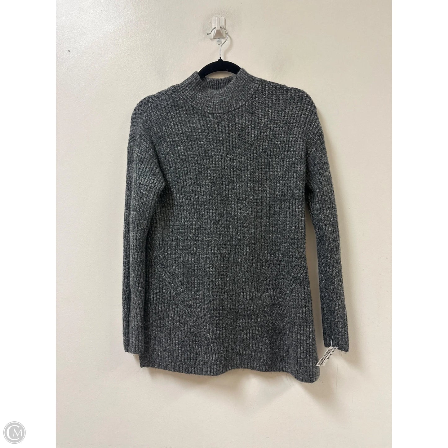 Sweater By Old Navy In Grey, Size: Xs