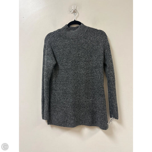 Sweater By Old Navy In Grey, Size: Xs