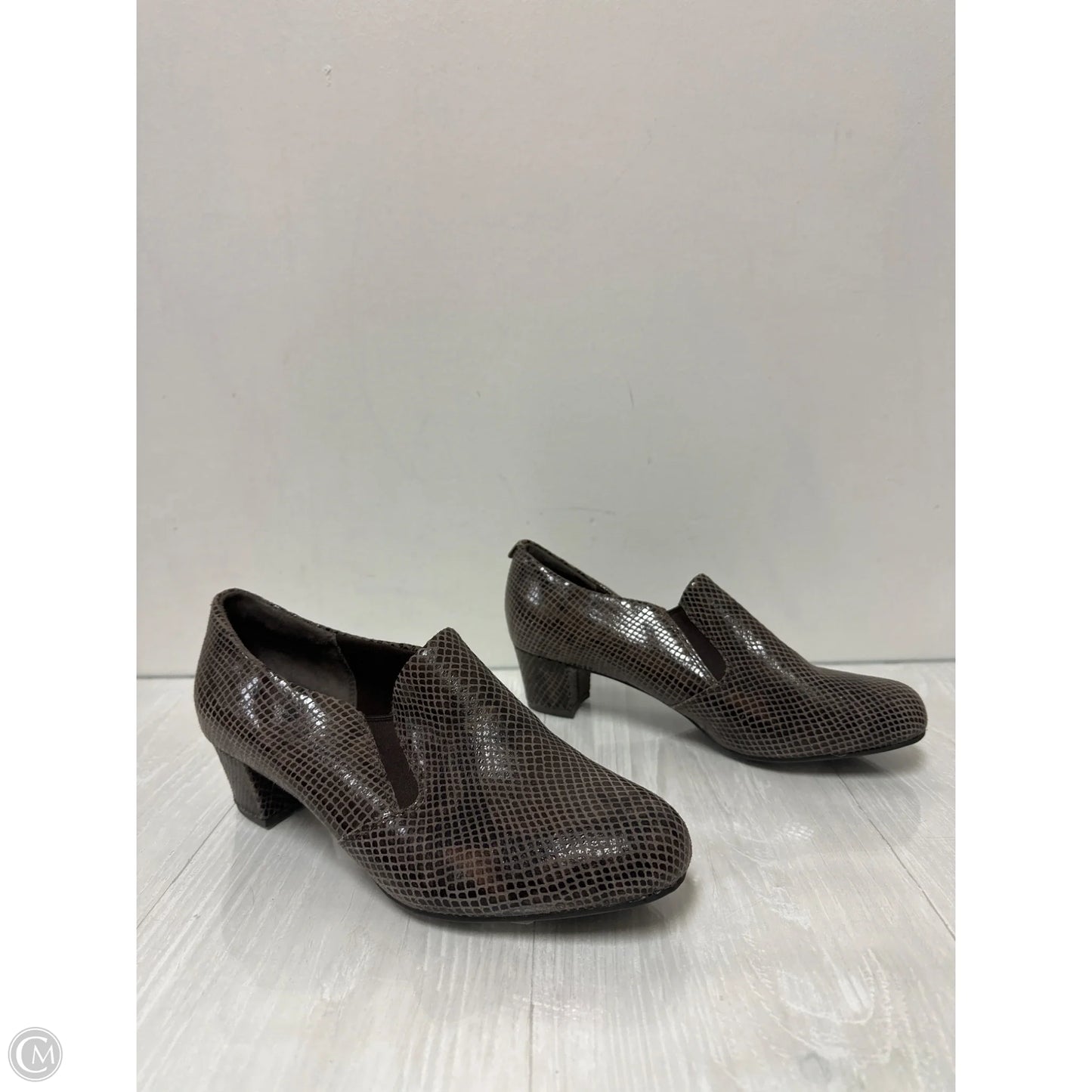 Boots Ankle Heels By Rockport In Snakeskin Print, Size: 9.5