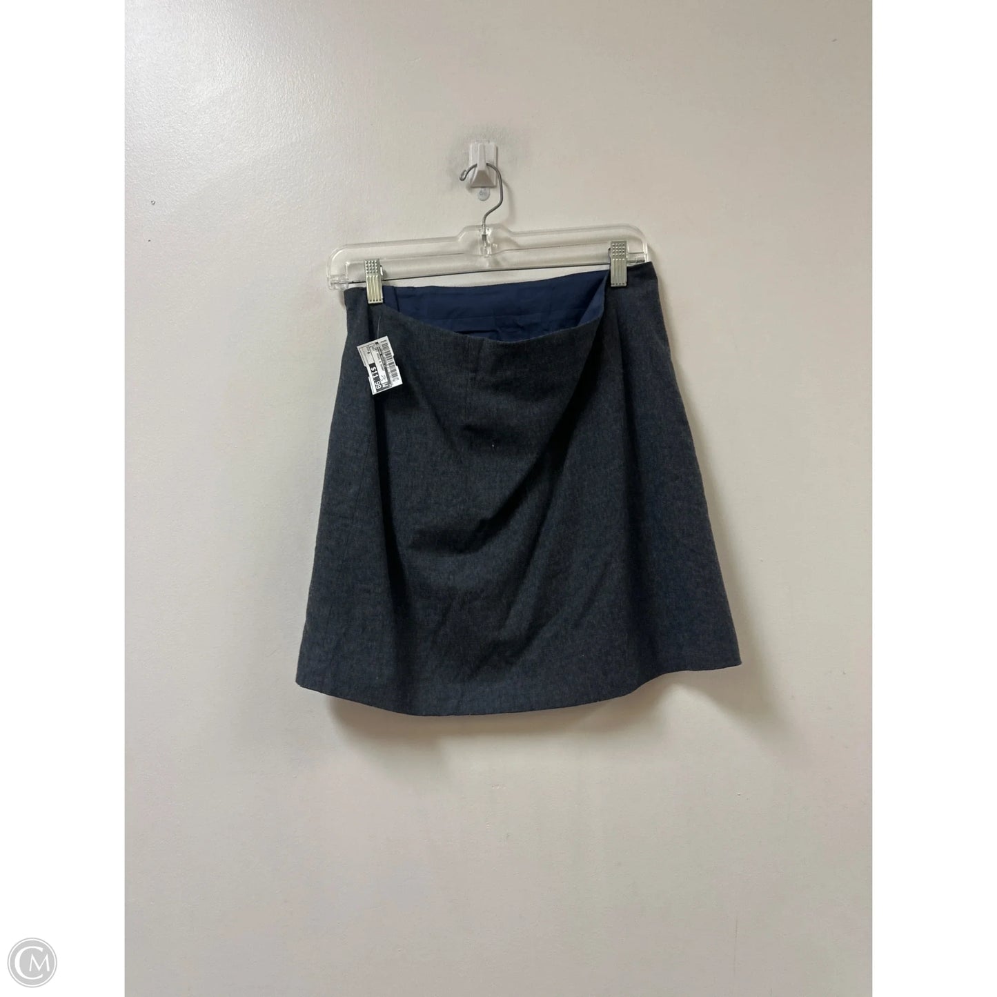 Skirt Mini & Short By Banana Republic In Grey, Size: 6