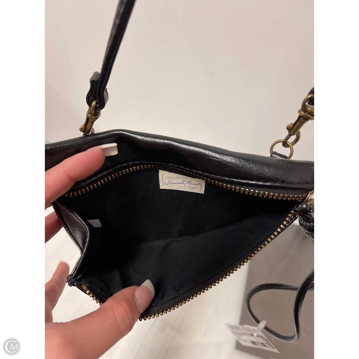 Crossbody By Universal Thread, Size: Small