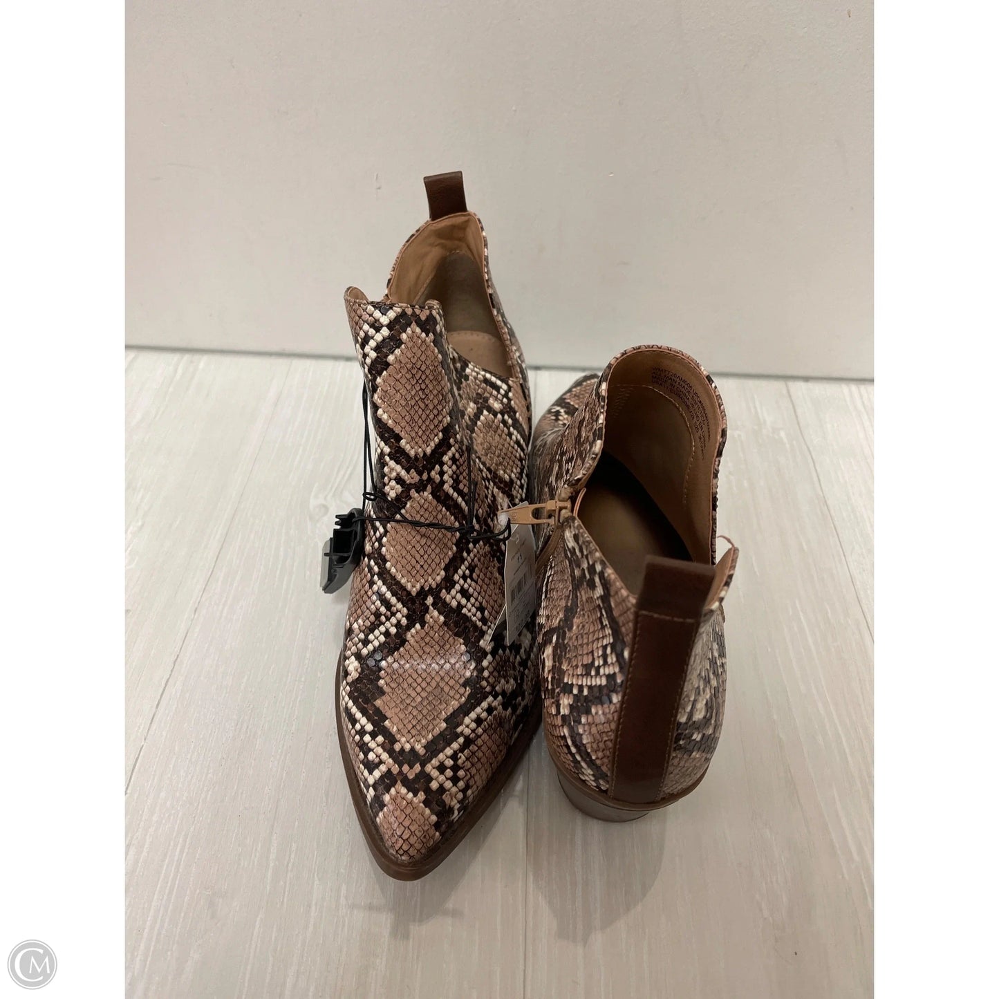 Boots Ankle Flats By Time And Tru In Snakeskin Print, Size: 11