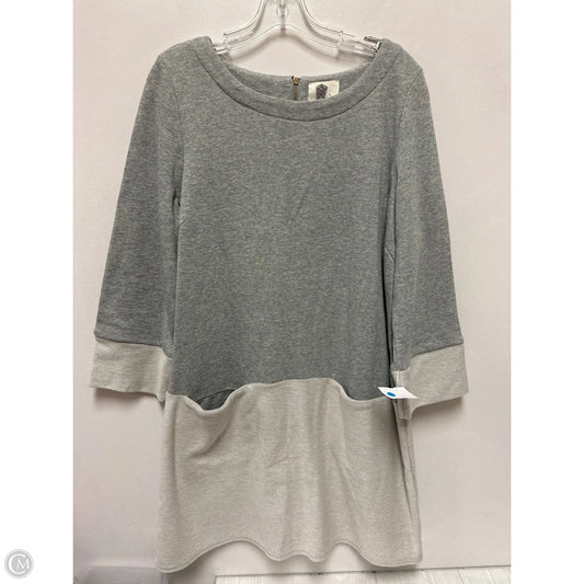 Dress Sweater By Clothes Mentor In Grey, Size: L