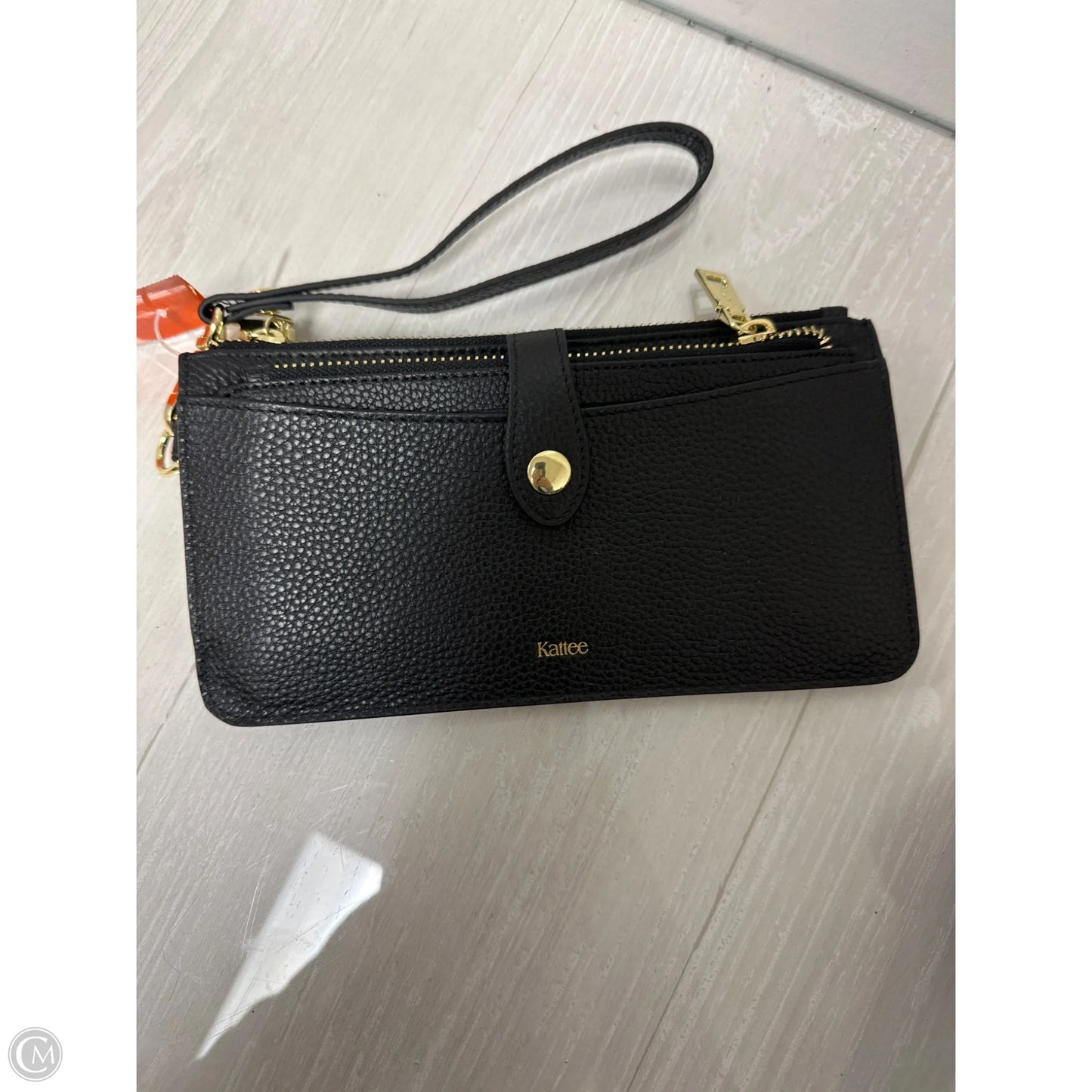 Wristlet Leather By Clothes Mentor, Size: Medium