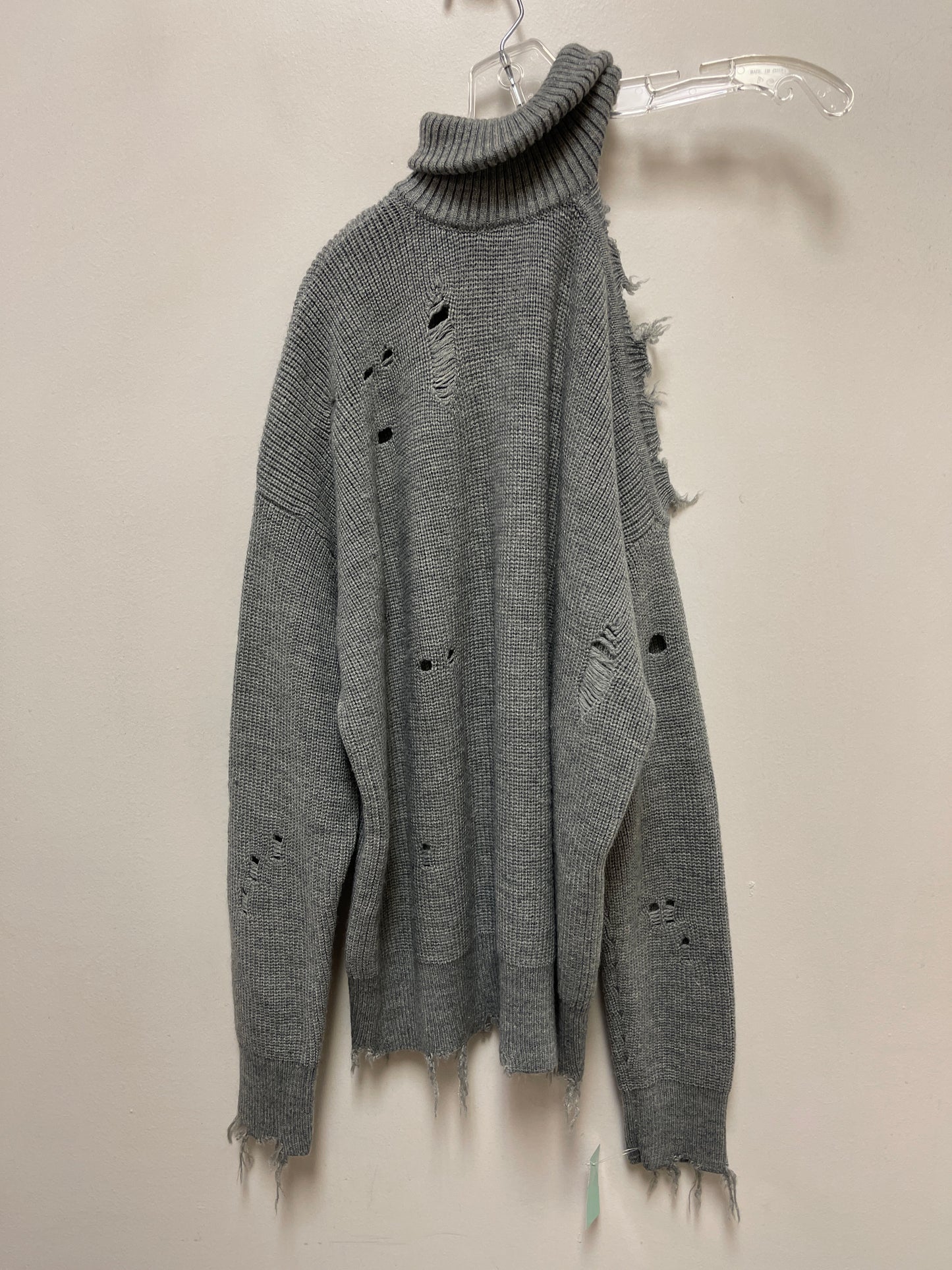 Sweater By Lovers & Friends In Grey, Size: Xs