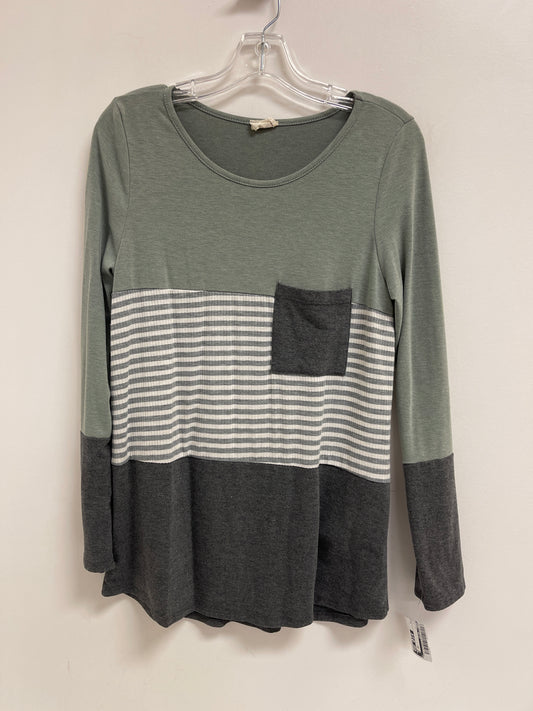 Top Long Sleeve By Lovely Melody In Grey, Size: S