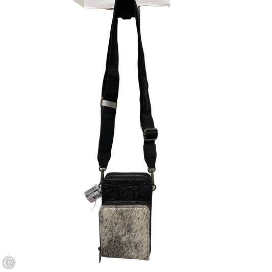 Crossbody Leather By Clothes Mentor, Size: Medium
