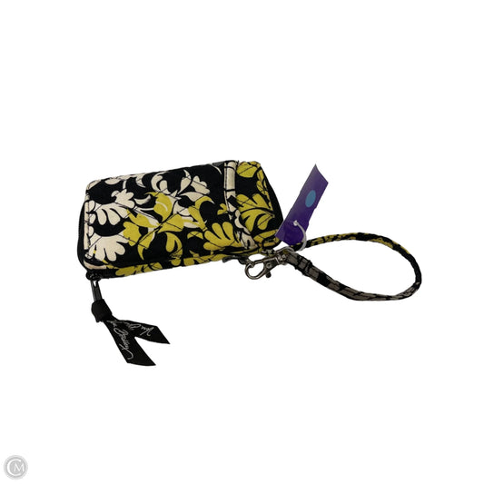 Wristlet By Vera Bradley, Size: Small