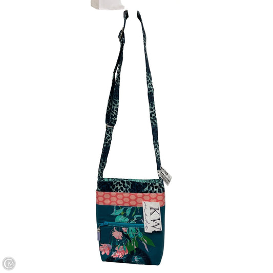 Crossbody By Clothes Mentor, Size: Medium