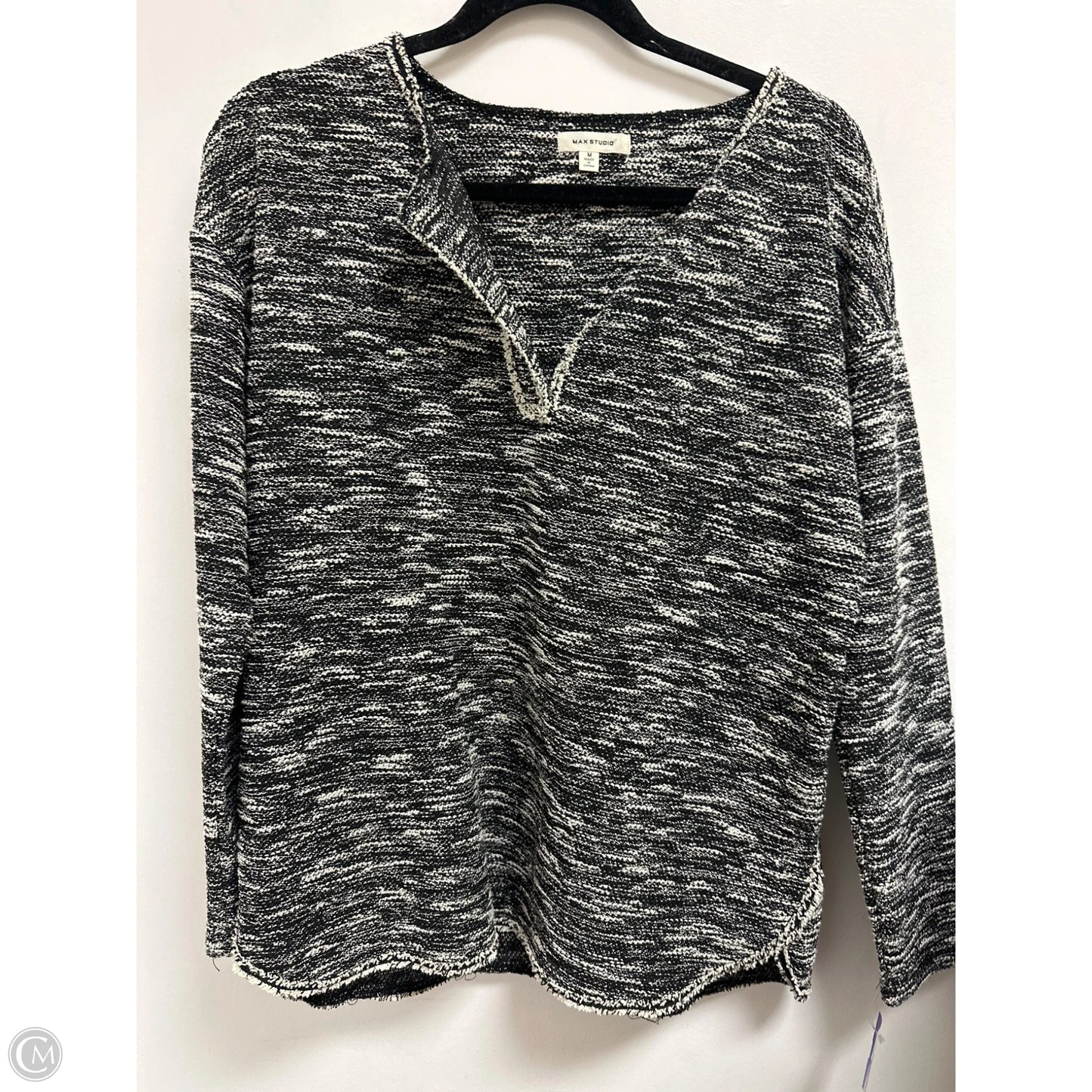 Top Long Sleeve By Max Studio In Black & Brown, Size: M