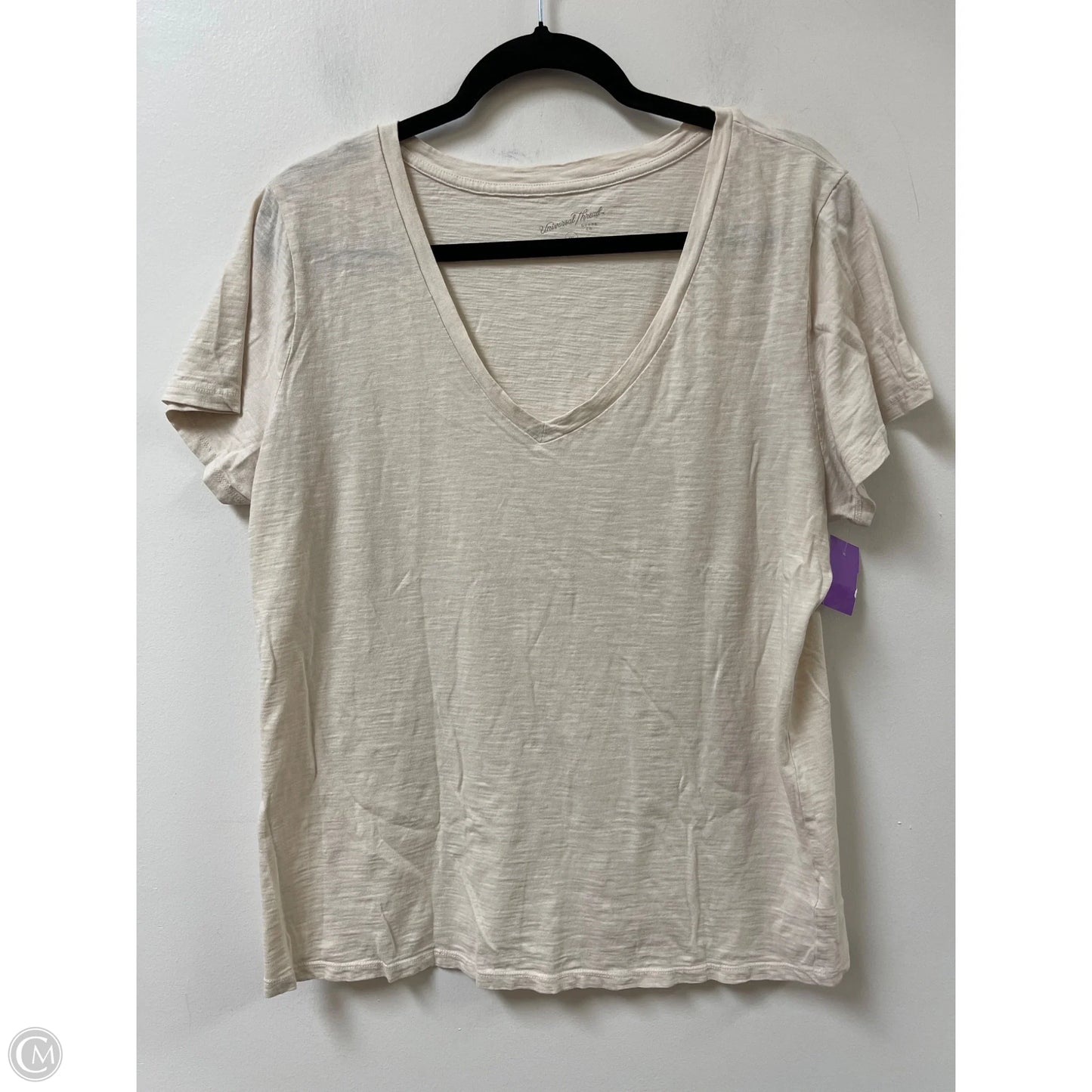 Top Short Sleeve By Universal Thread In Cream, Size: 1x