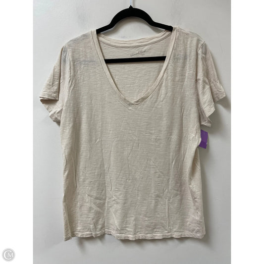 Top Short Sleeve By Universal Thread In Cream, Size: 1x