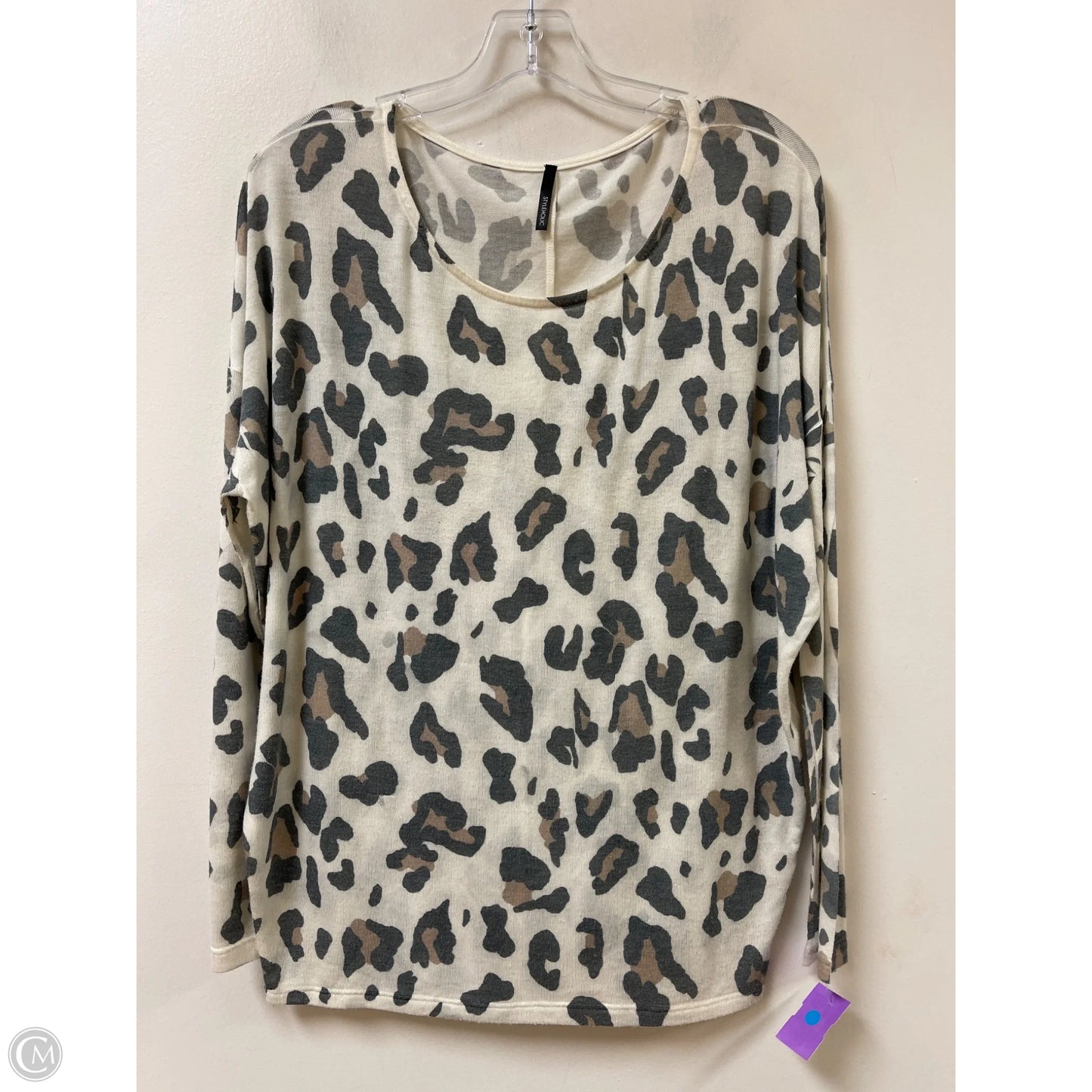 Top Long Sleeve By Clothes Mentor In Animal Print, Size: S