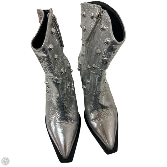 Boots Leather By Free People In Silver, Size: 6