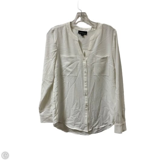 Top Long Sleeve By Fortune & Ivy In White, Size: M