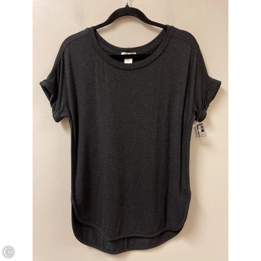 Top Short Sleeve By Matty M In Grey, Size: Xs