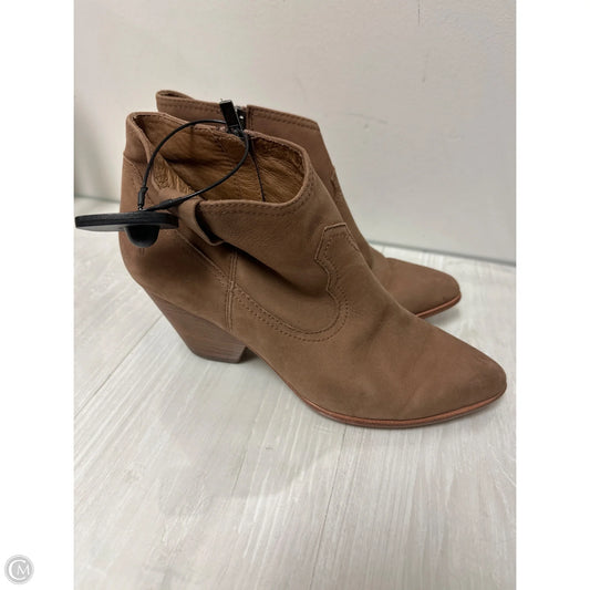 Boots Designer By Frye In Brown, Size: 9.5