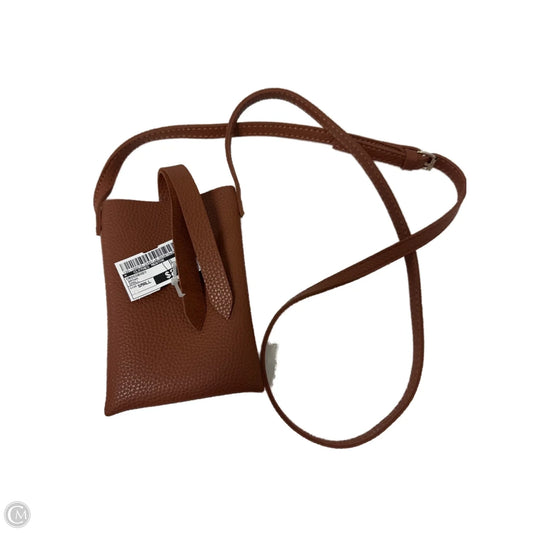 Crossbody By Clothes Mentor, Size: Small