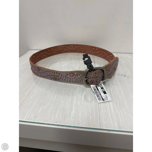 Belt By Clothes Mentor, Size: Medium