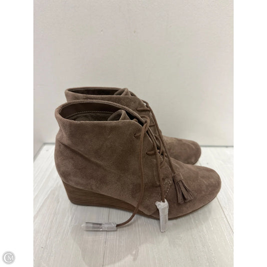 Boots Ankle Heels By Dr Scholls In Brown, Size: 7