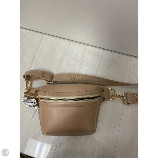 Belt Bag By Clothes Mentor, Size: Medium