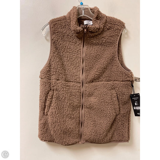 Vest Faux Fur & Sherpa By Clothes Mentor In Brown, Size: S