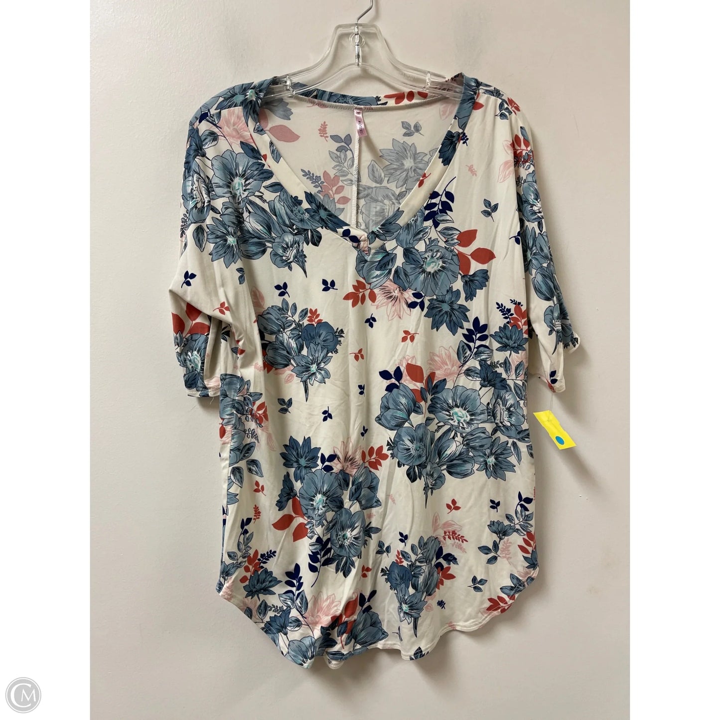 Top Long Sleeve By Cool Melon In Multi-colored, Size: M