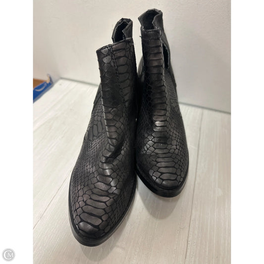Boots Ankle Heels By Not Rated In Black, Size: 7