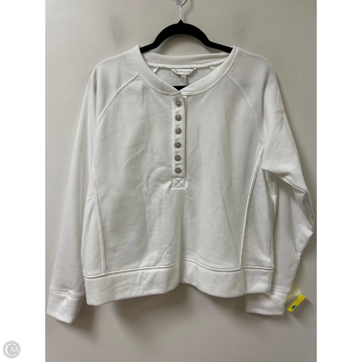 Sweater By Crown And Ivy In White, Size: M