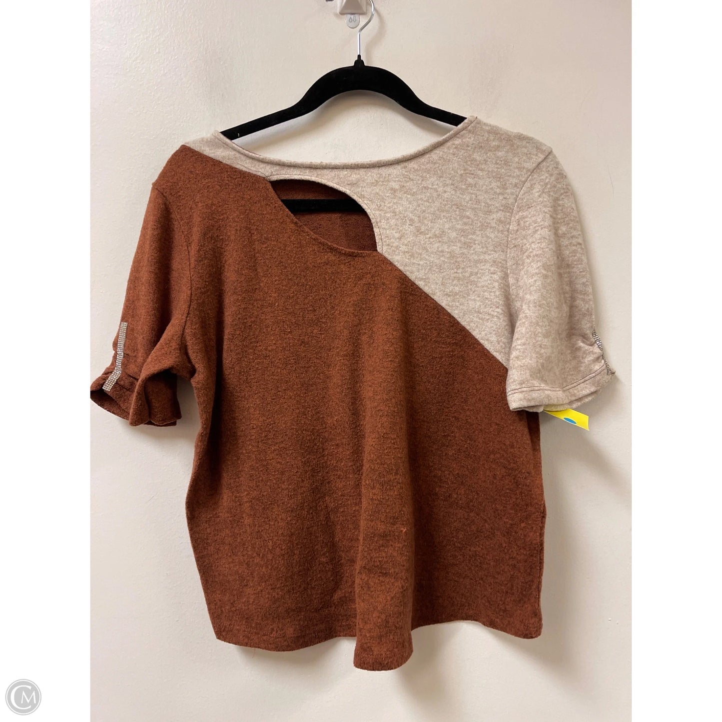 Top Short Sleeve By Clothes Mentor In Brown & Cream, Size: Xl
