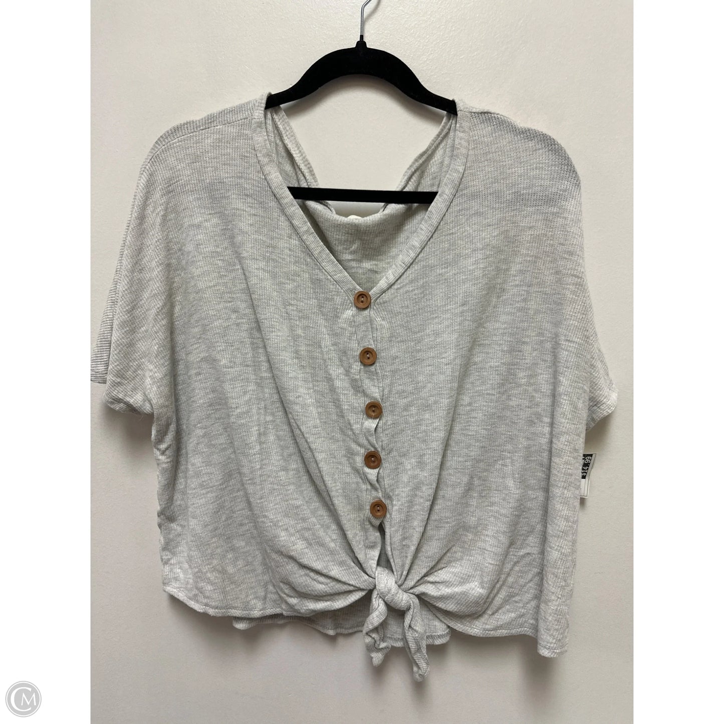 Blouse Short Sleeve By Entro In Grey, Size: M