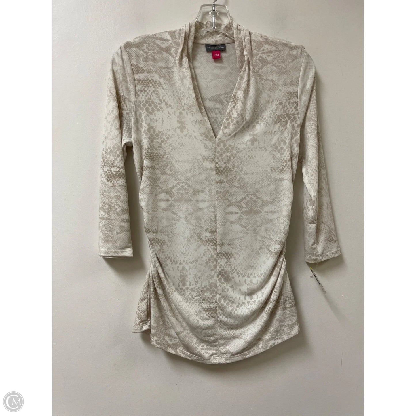 Top Long Sleeve By Vince Camuto In Cream, Size: S
