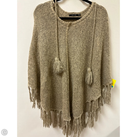 Shawl By Doe & Rae In Brown, Size: M