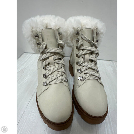Boots Snow By Esprit In Cream, Size: 6
