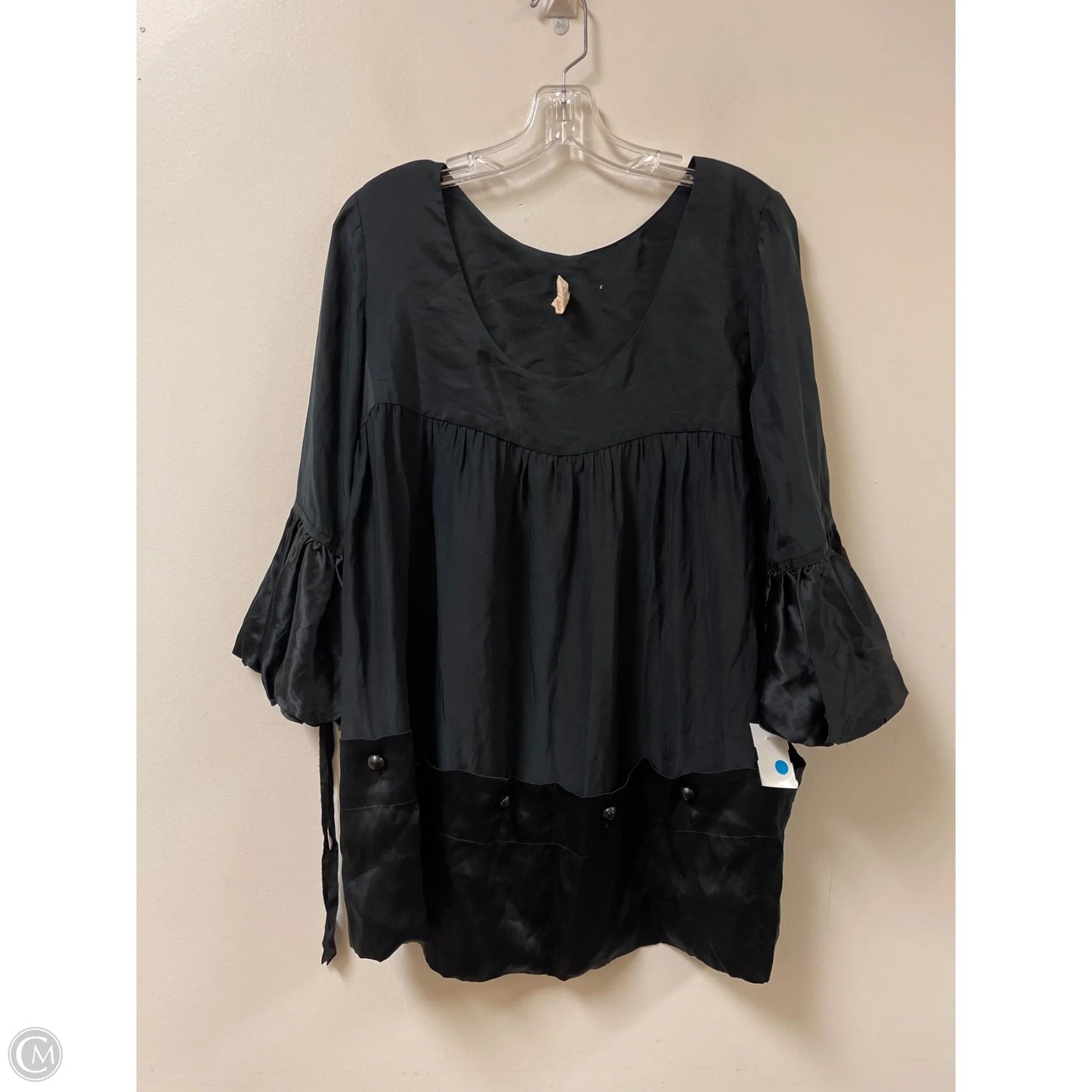 Top Long Sleeve By Clothes Mentor In Black, Size: M