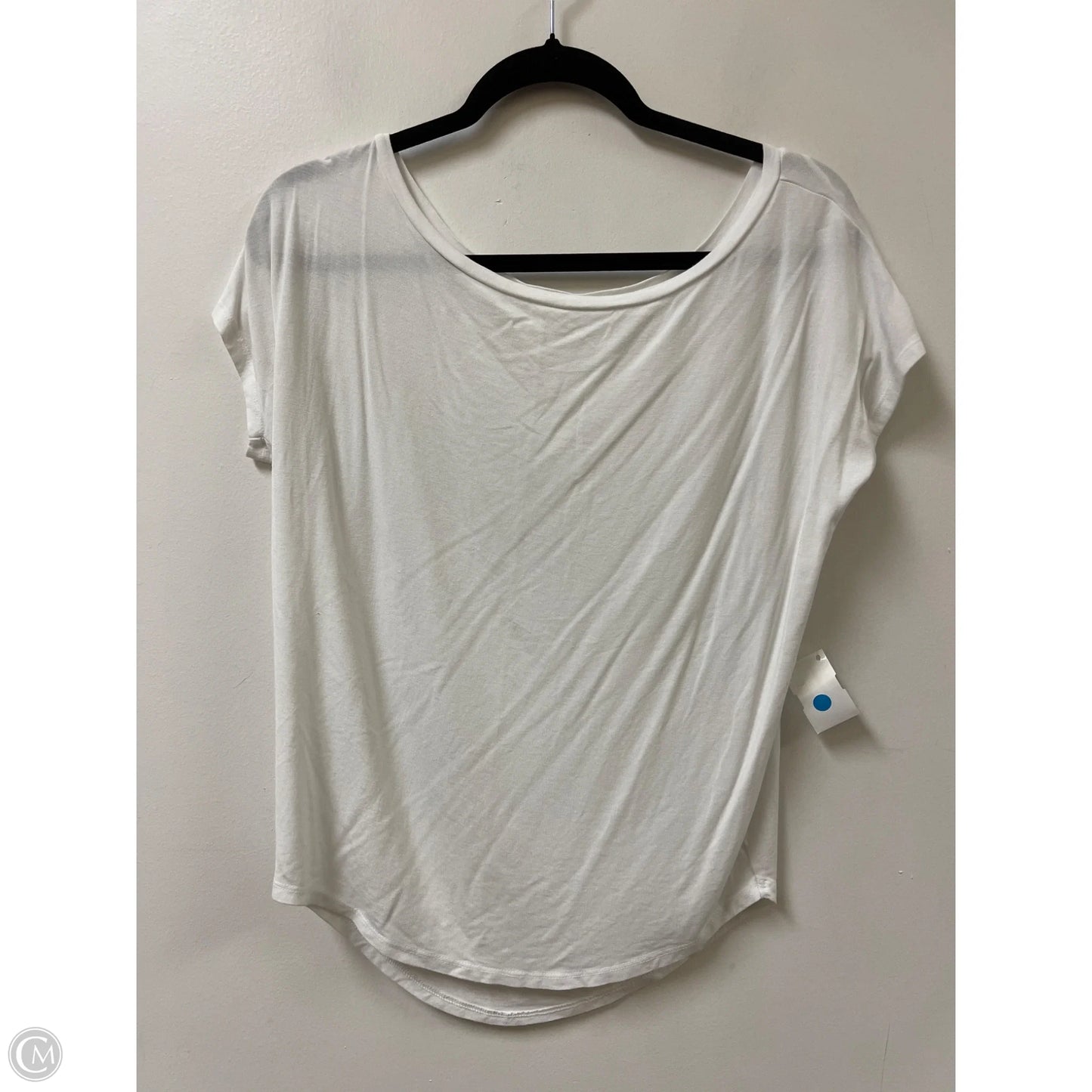 Top Short Sleeve By Venus In White, Size: Xs